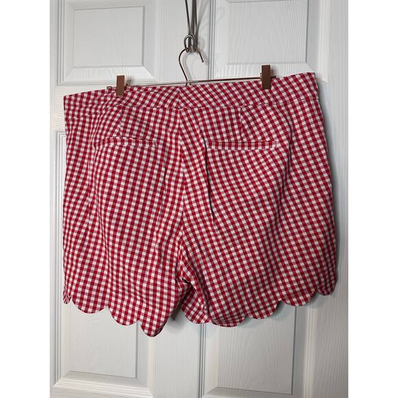 Crown & Ivy SHELBY Red and White Gingham plaid Shorts sz 18w - Picture 2 of 4